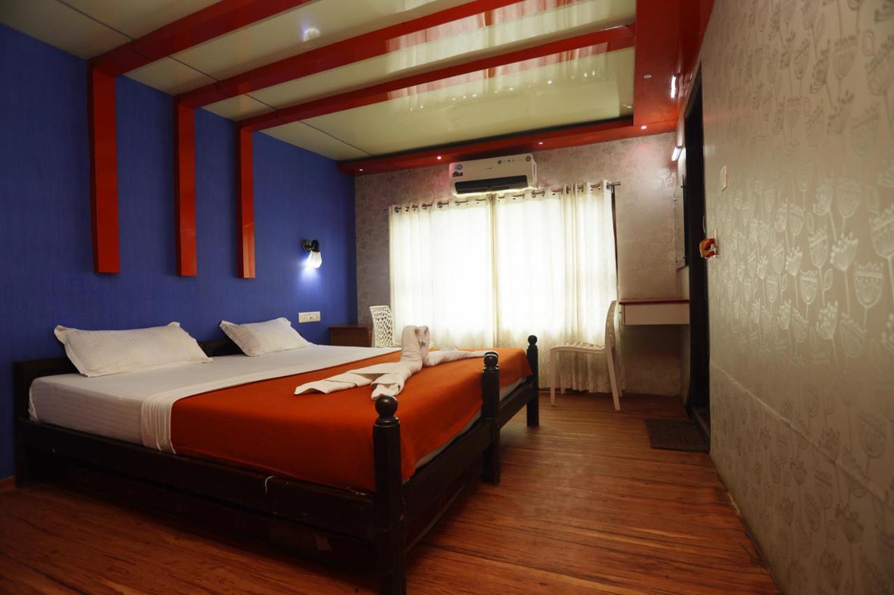 Harmony Houseboats Hotell Alappuzha Eksteriør bilde